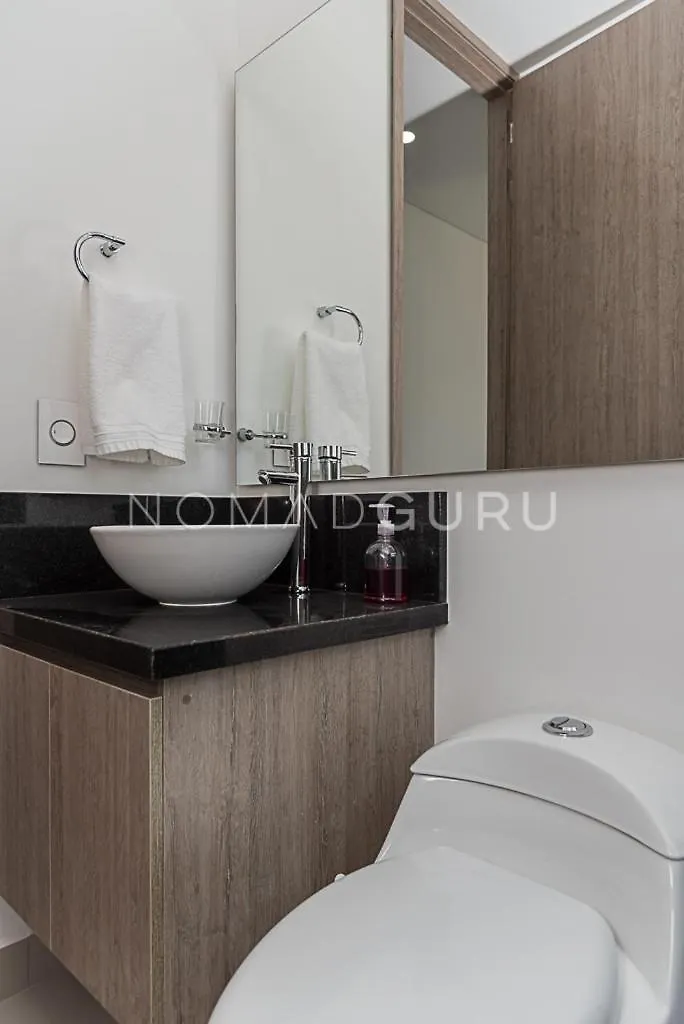 Infinitum Bayfront Condo By Nomad Guru Cartagena