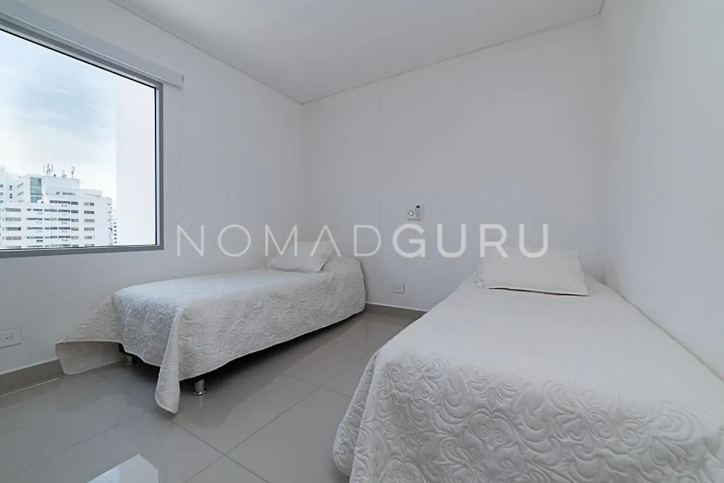 Infinitum Bayfront Condo By Nomad Guru Cartagena