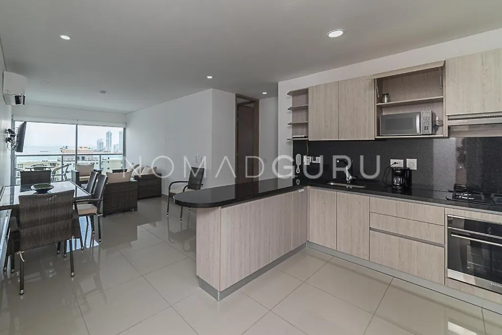 Infinitum Bayfront Condo By Nomad Guru Cartagena
